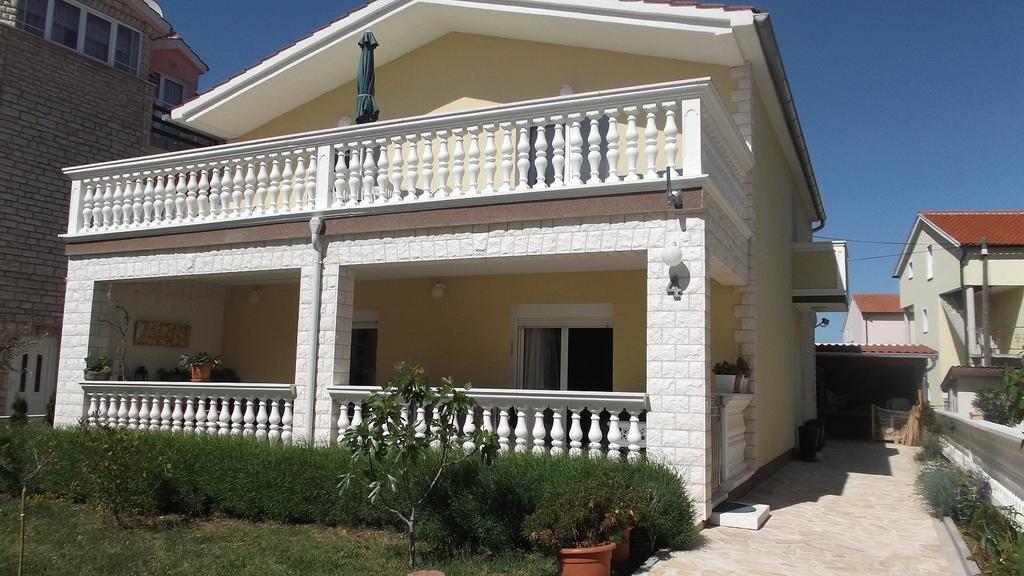 Apartments Marija Near Center Vodice Exterior foto