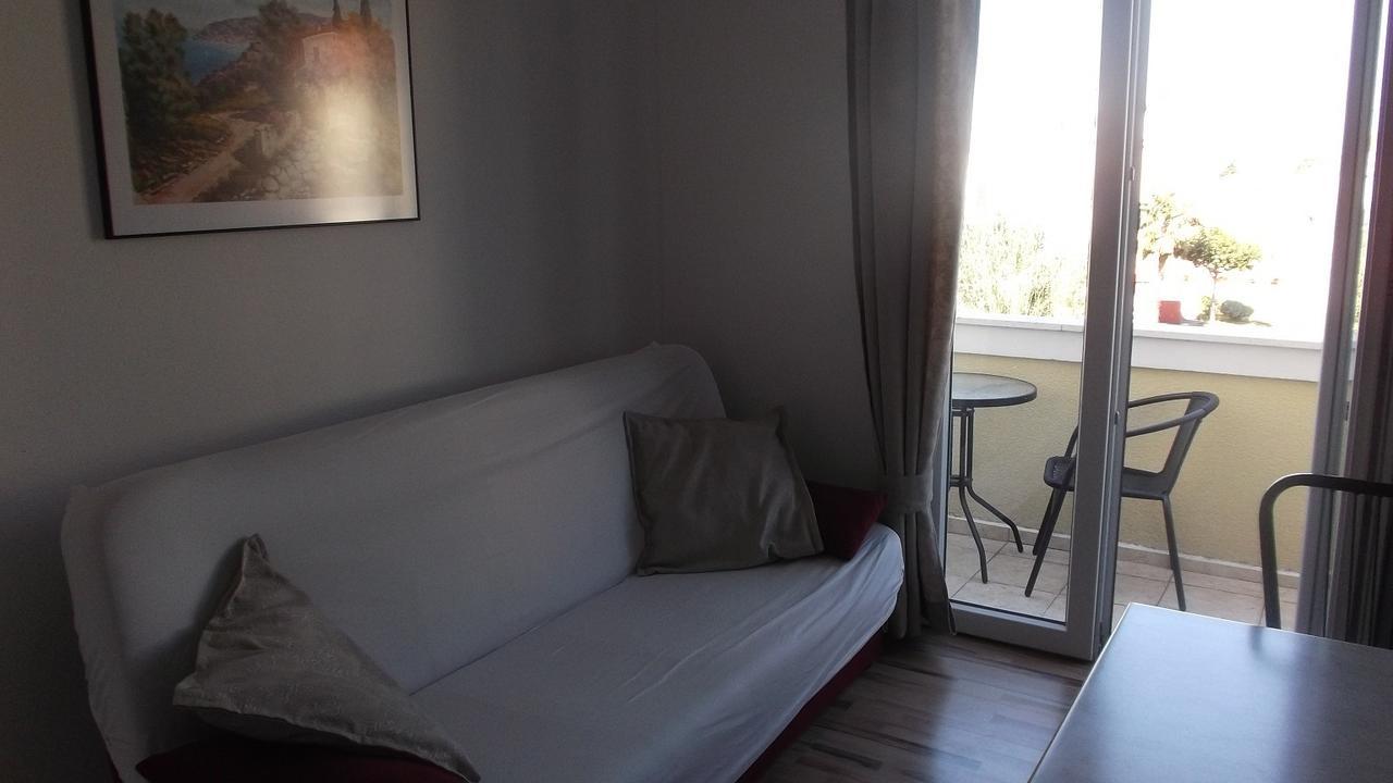 Apartments Marija Near Center Vodice Zimmer foto